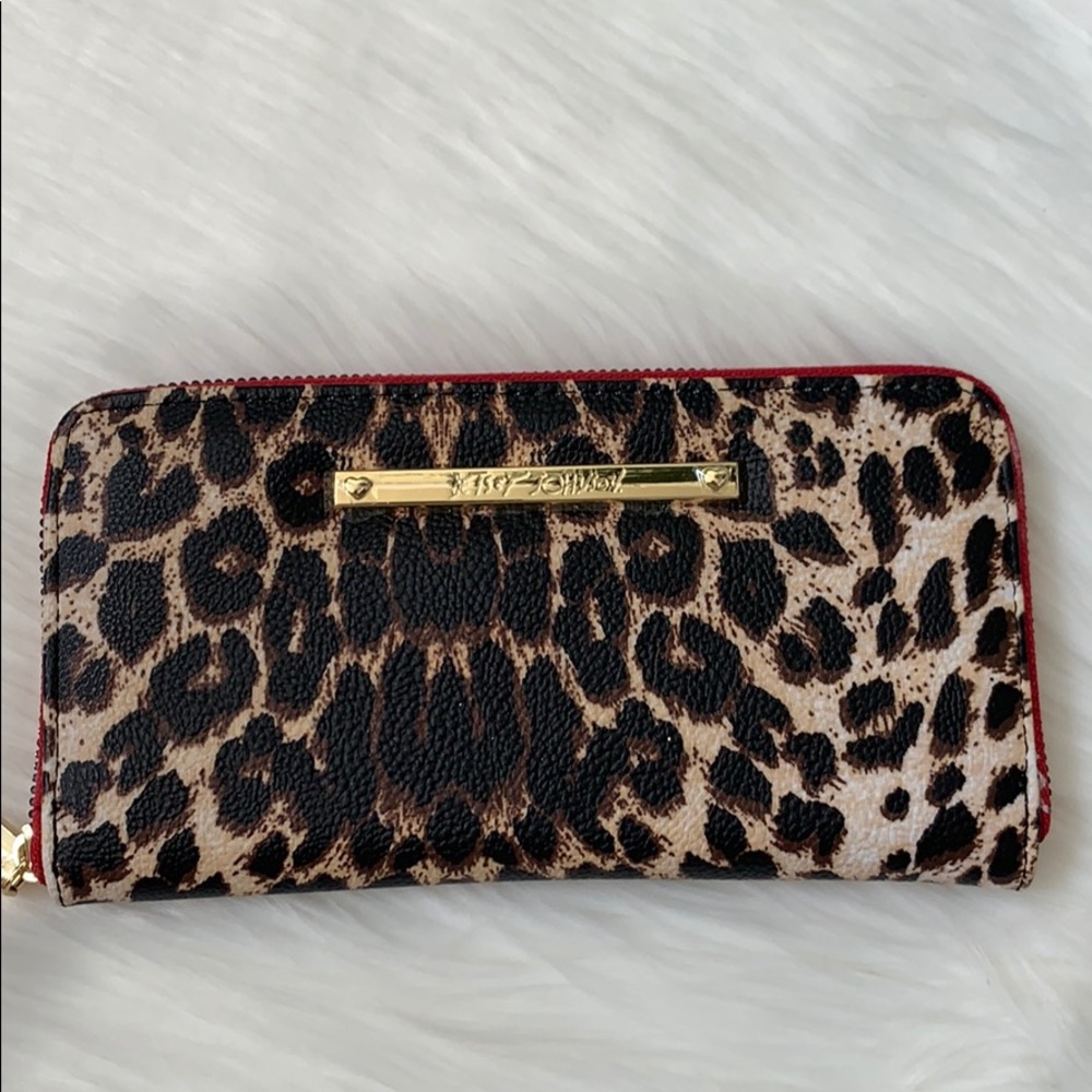 Betsey Johnson zip around leopard/red wallet